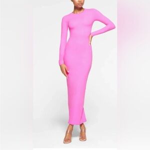 SKIMS FITS EVERYBODY LONG SLEEVE MAXI DRESS NEON ORCHID SZ Med